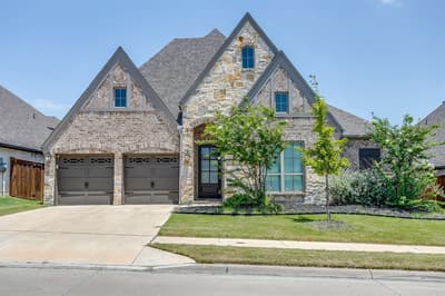 5729 Lake Jackson Drive, Fort Worth TX 76126 - Photo 2