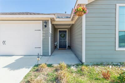 13608 Musselshell Drive, Ponder TX 76259