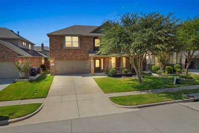 12417 Sharpsburg Drive, McKinney TX 75071 - Photo 4