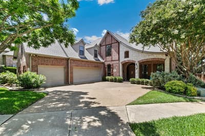 1219 Winding Brook Drive, Garland TX 75044