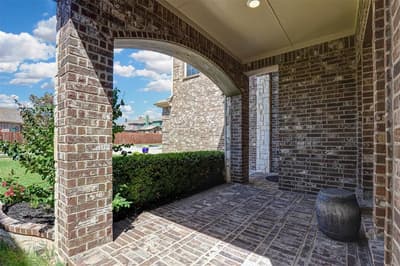 1612 Scarlet Crown Drive, Fort Worth TX 76177 - Photo 4