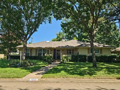 1914 Surrey Circle, Grand Prairie TX 75050
