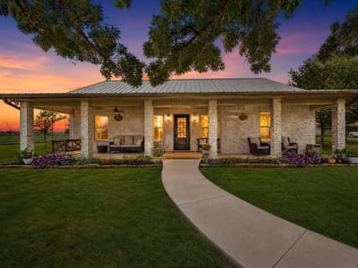 1835 Upper Montague Road, Bowie TX 76230