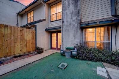 7145 Fair Oaks Avenue # 37, Dallas TX 75231