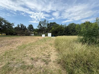 4724 N University Drive, Denton TX 76208