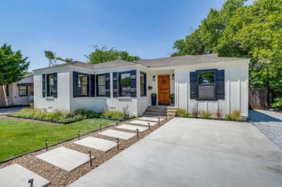 2704 W Biddison Street, Fort Worth TX 76109