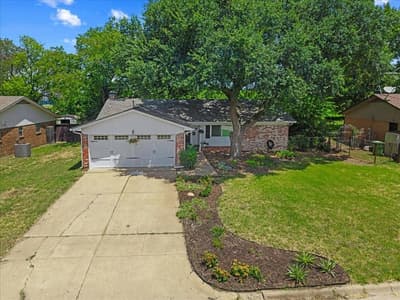 7413 Christopher Court, North Richland Hills TX 76180 - Photo 4