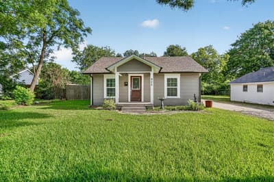 805 Houston Street, Arlington TX 76012