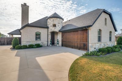 551 Chandler Court, Pilot Point TX 76258