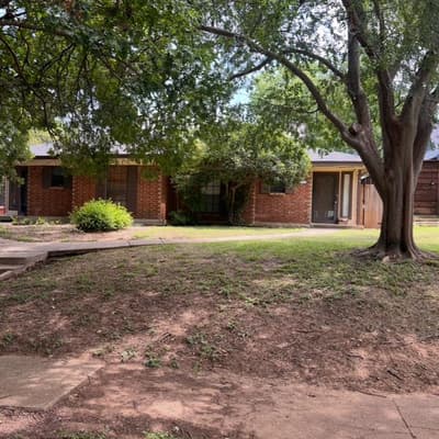 2123 Mistletoe Avenue # B, Fort Worth TX 76110