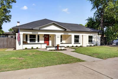 411 S Bowie Drive, Weatherford TX 76086