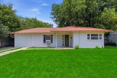 610 Crescent Street, Denton TX 76201