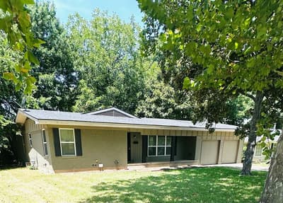902 Crestview Drive, Sherman TX 75092 - Photo 2