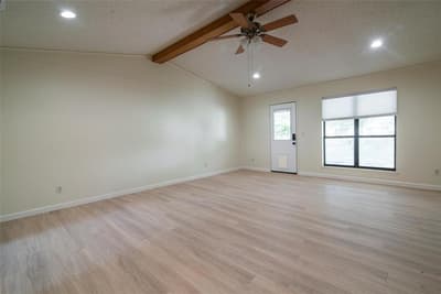 284 W San Antonio Street, Van Alstyne TX 75495 - Photo 5