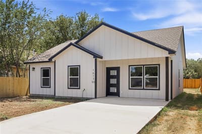 1613 1/2 2nd Street, Brownwood TX 76801