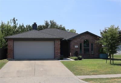 324 Lake Travis Drive, Wylie TX 75098 - Photo 2