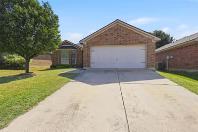 2309 Halladay Trail, Fort Worth TX 76108 - Photo 3
