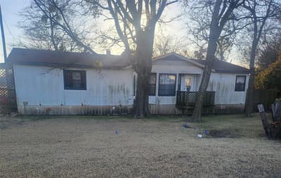 548 E US Highway 69, Point TX 75472