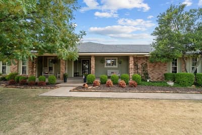 1910 Circleview Drive, Weatherford TX 76087