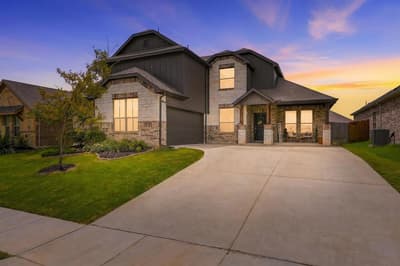 401 Llano Lane, Red Oak TX 75154