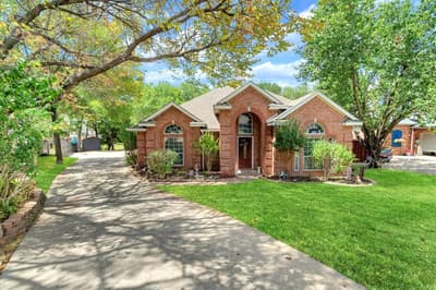 18 Red Bluff Court, Mansfield TX 76063