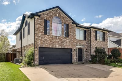 706 Gentry Drive, Arlington TX 76018