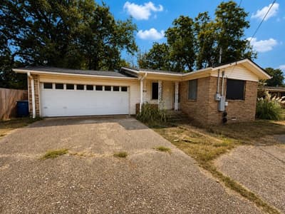 410 Oak Street, Malakoff TX 75148