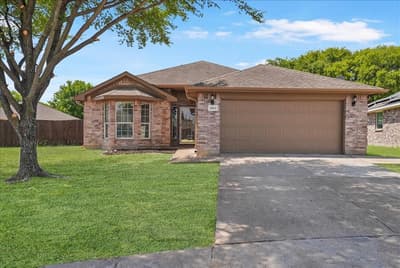 1002 James Donald Lane, Glenn Heights TX 75154