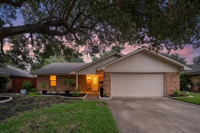 1101 De Pauw Drive, Arlington TX 76012