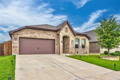 3205 Buckskin Trail, Aubrey TX 76227
