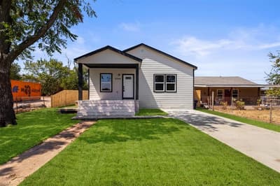 5044 Townsend Drive, Fort Worth TX 76115