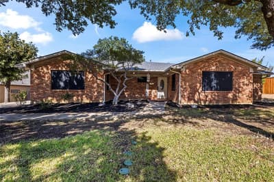 909 Robertson Road, Grand Prairie TX 75050