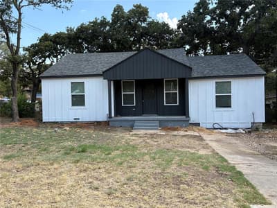 5536 Greenlee Street, Fort Worth TX 76112