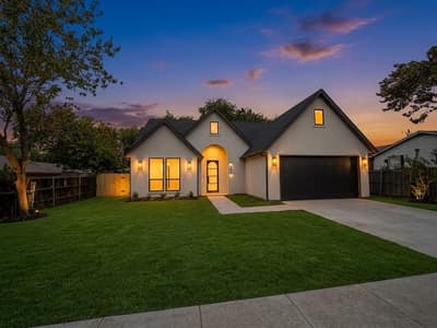 338 TEXANA Street, Van Alstyne TX 75495