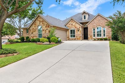 9518 Avalon Drive, Frisco TX 75035 - Photo 2