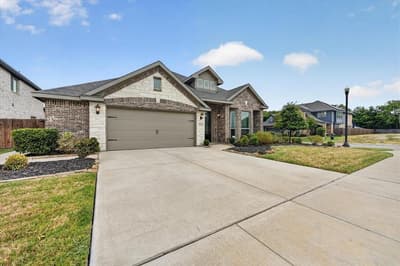 1941 Silverleaf Drive, Glenn Heights TX 75154