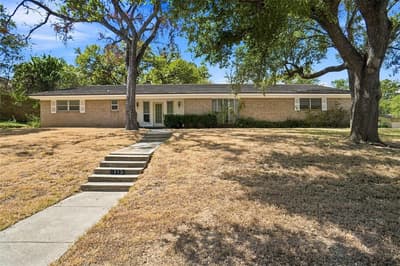 113 Wildwood Court, Azle TX 76020