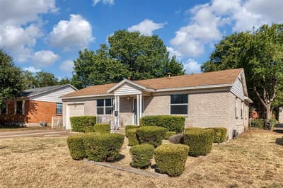 1017 E Spurgeon Street, Fort Worth TX 76115