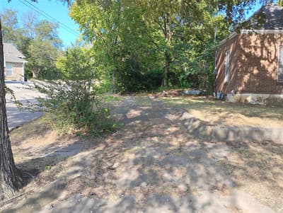 615 N Mirick Avenue, Denison TX 75020 - Photo 2
