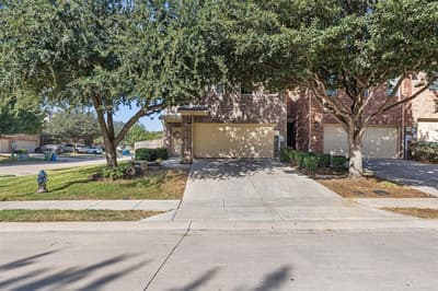 2656 Jacobson Drive, Lewisville TX 75067 - Photo 2