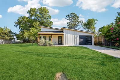 613 W Florence Street, Denison TX 75020