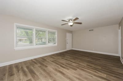 7832 Seydel Street, Dallas TX 75217 - Photo 3