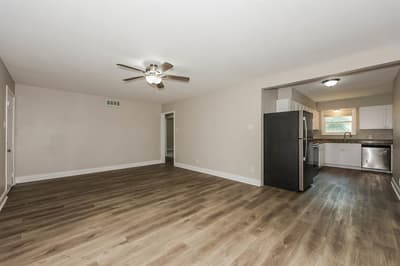 7832 Seydel Street, Dallas TX 75217 - Photo 4