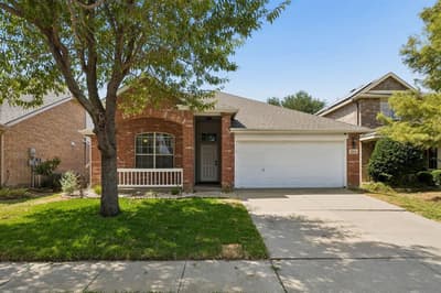 1023 Aviary, Aubrey TX 76227