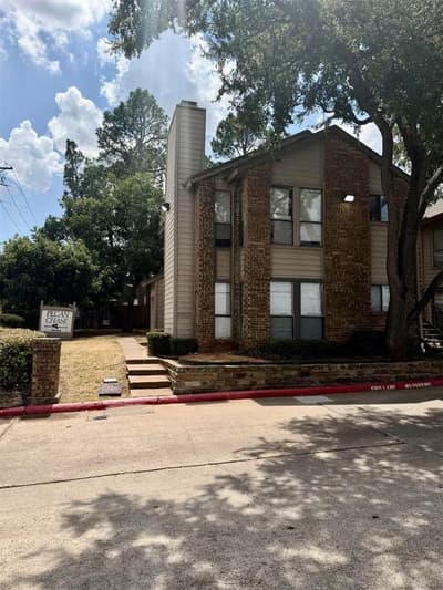 1600 Pecan Chase Circle # 6, Arlington TX 76012