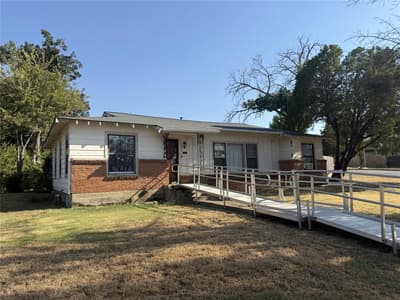 5500 Purington Avenue, Fort Worth TX 76112