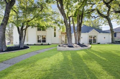 801 Highwoods Trail, Fort Worth TX 76112