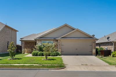 2329 Pontotoc Drive, Forney TX 75126