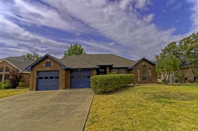 913 York Street, Forney TX 75126