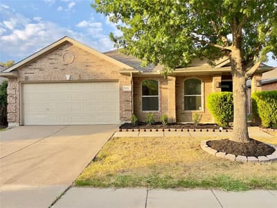 1713 Heron Drive, Aubrey TX 76227